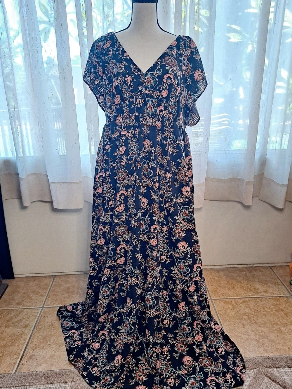 Flutter Short Sleeve Maxi A-Line Dress with pockets Universal Thread Floral
